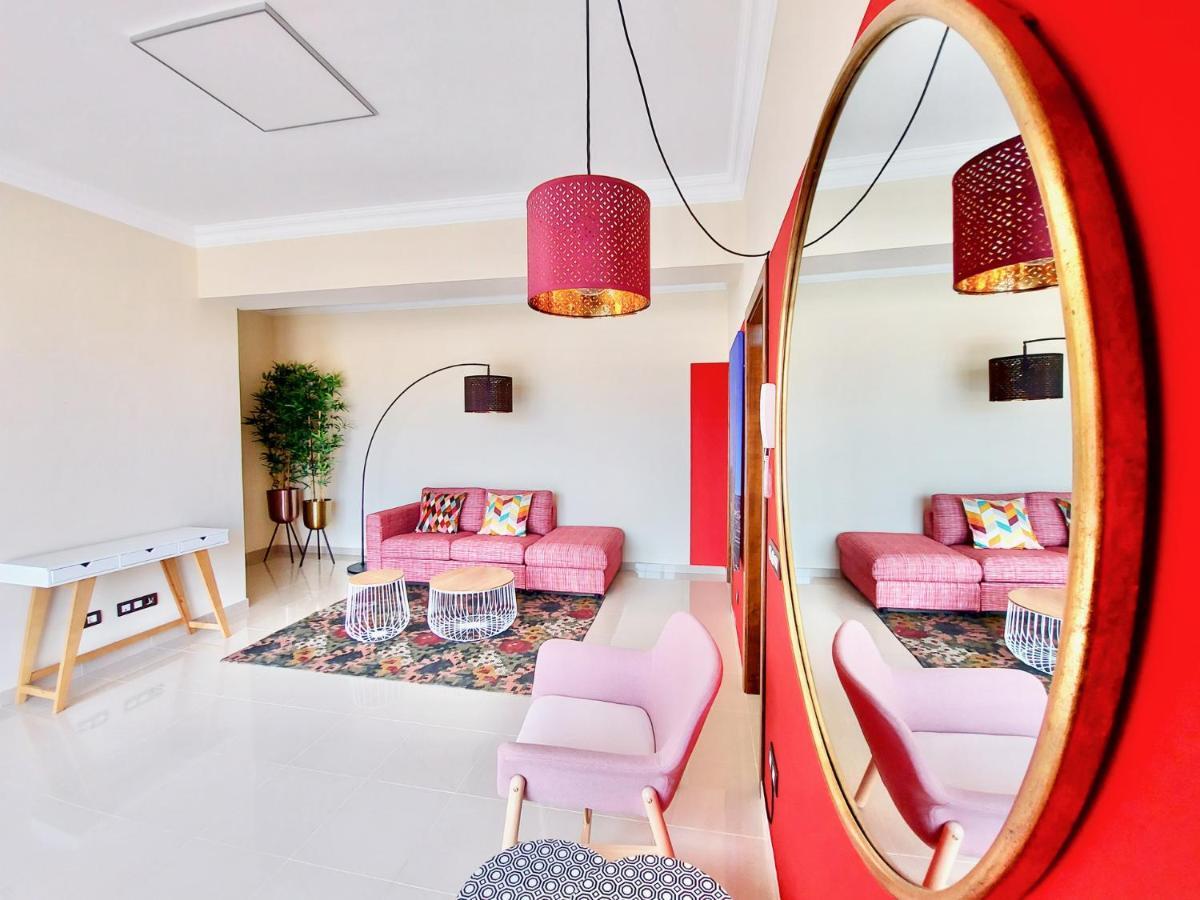 Aromas Suites Attic ปูแอร์โตเดลาครูซ ภายนอก รูปภาพ