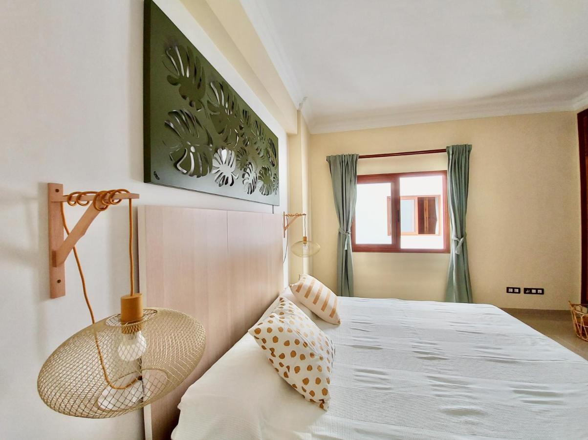 Aromas Suites Attic ปูแอร์โตเดลาครูซ ภายนอก รูปภาพ