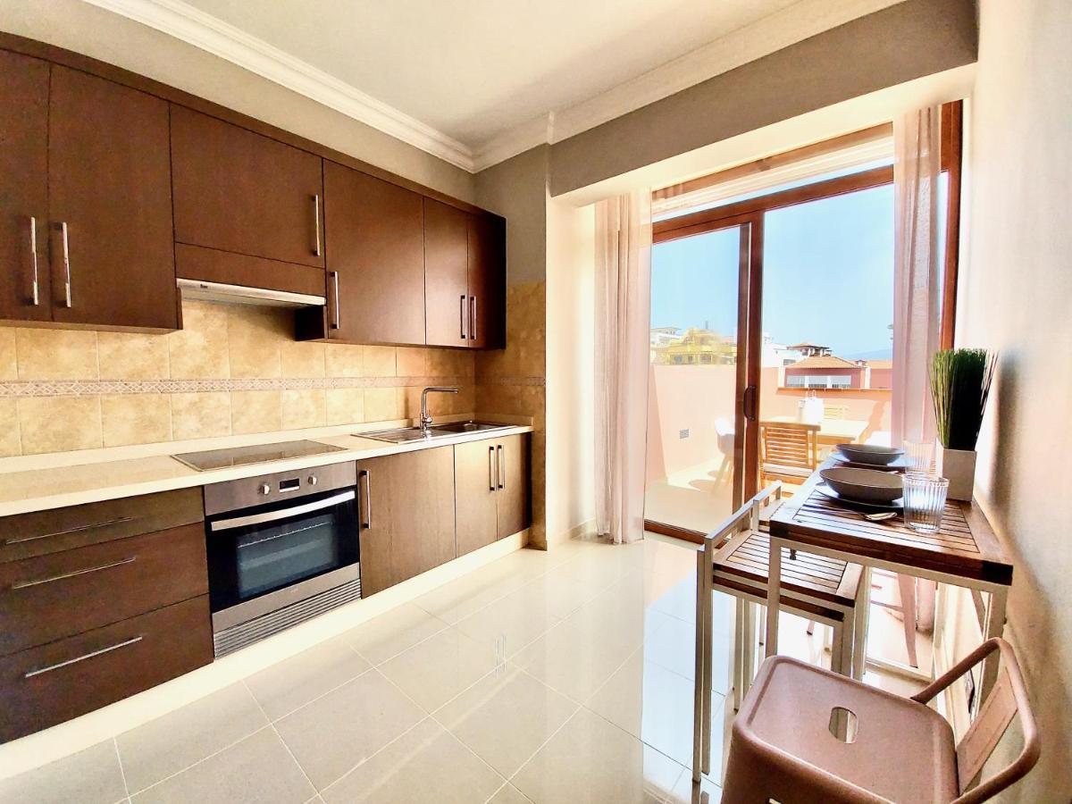 Aromas Suites Attic ปูแอร์โตเดลาครูซ ภายนอก รูปภาพ