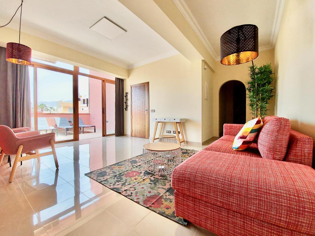 Aromas Suites Attic ปูแอร์โตเดลาครูซ ภายนอก รูปภาพ